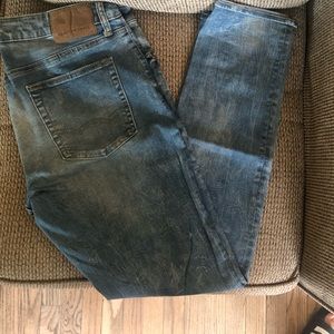 American Eagle 34x32 slim jeans